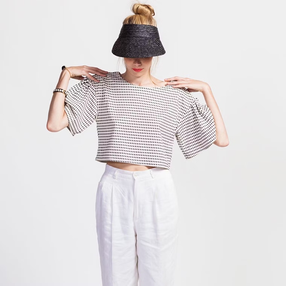 JOA Black White Checkered Crop Top Square Ruffle Sleeve Blouse Medium
